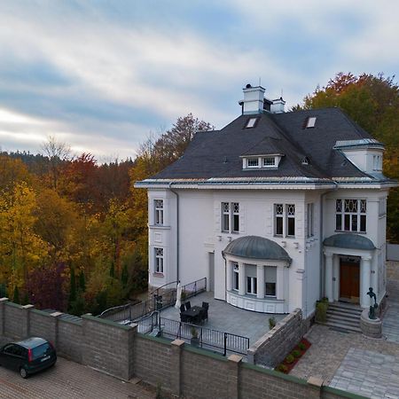 Ertlova Vila Jablonec nad Nisou Extérieur photo